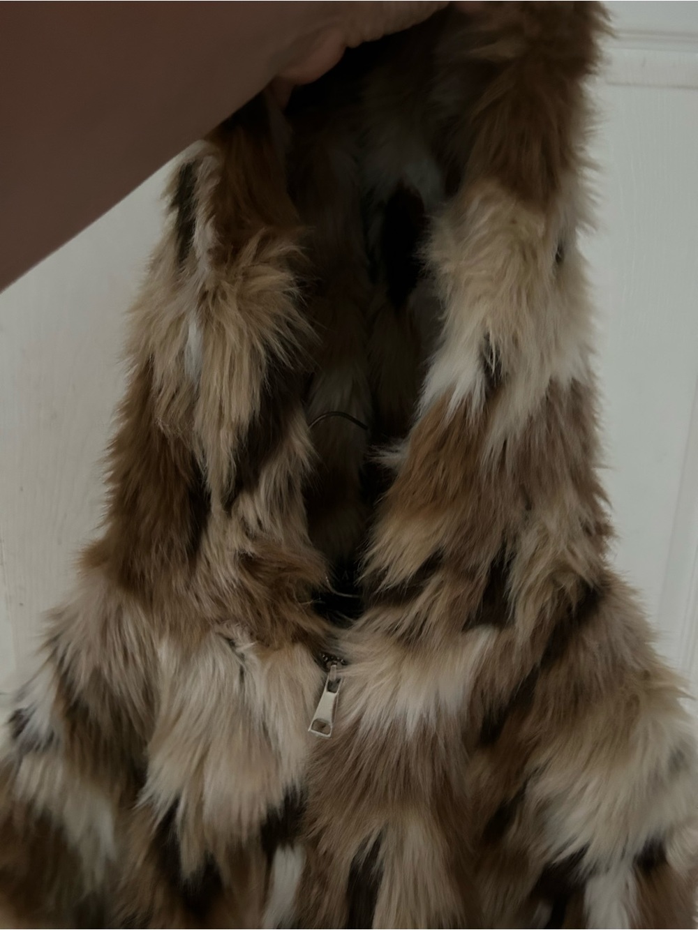 Akira Faux Fur Cropped Jacket in Multi-Tone Brown - Picture 5 of 12
